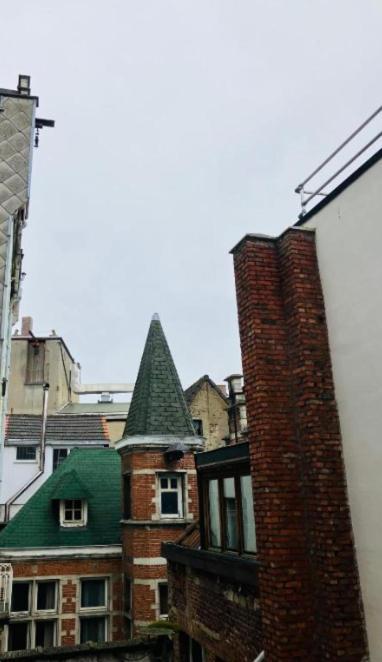 Bnb Hotel Suikernest Антверпен Экстерьер фото